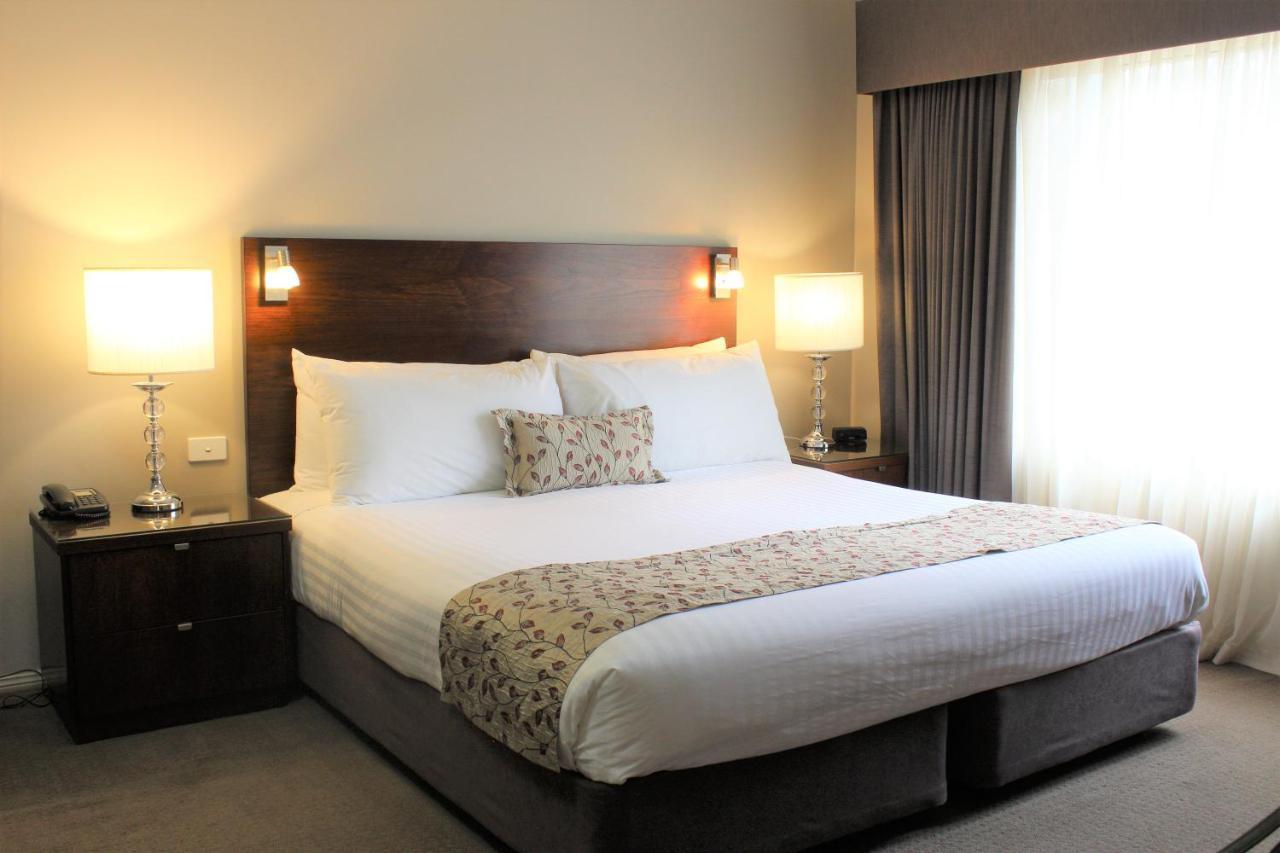 Carlyle Suites & Apartments Уогга-Уогга Экстерьер фото